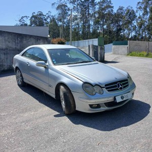 MERCEDES BENZ - CLK320